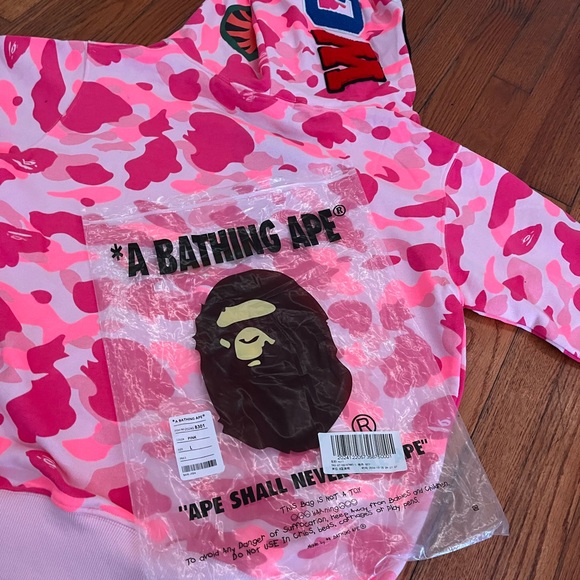 BAPE Bathing Ape 🦧 zip up color:Pink 🌸